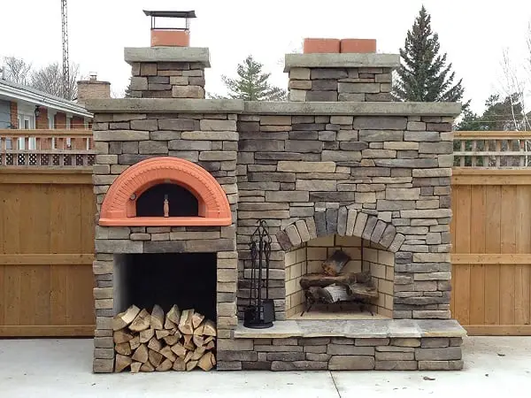 brick pizza oven outdoor