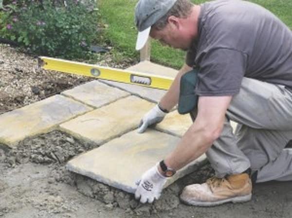 laying a paver shed foundation